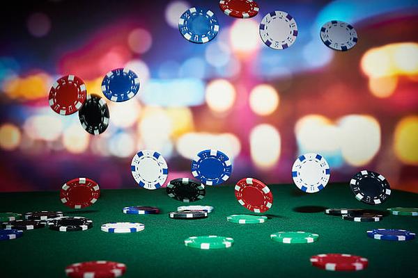 Learn About 실시간 바카라사이트 and Live Table Features